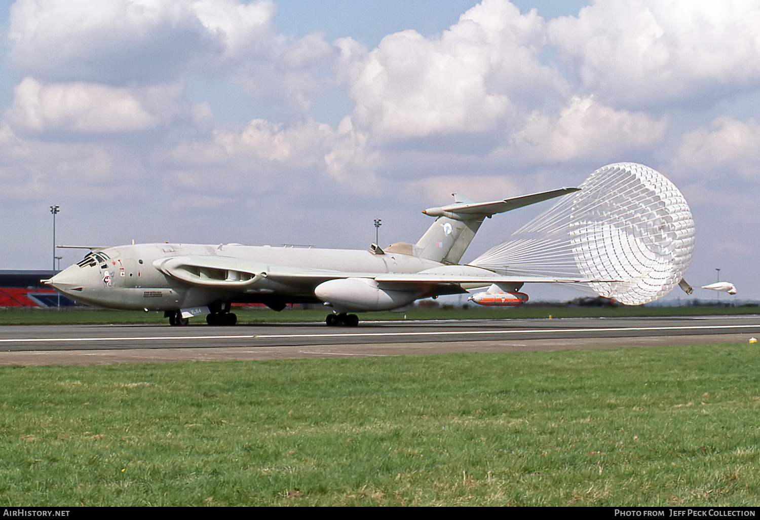 Aircraft Photo of XL164 | Handley Page HP-80 Victor K2 | UK - Air Force | AirHistory.net #779199