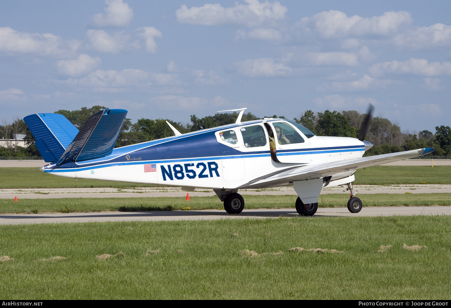 Aircraft Photo of N852R | Beech M35 Bonanza | AirHistory.net #779212