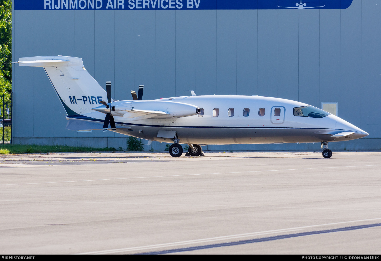 Aircraft Photo of M-PIRE | Piaggio P-180 Avanti II | AirHistory.net #779352