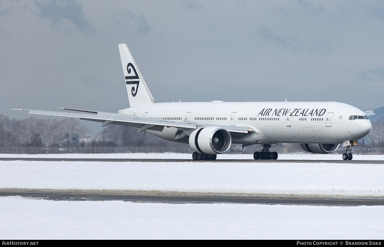 Aircraft Photo of ZK-OKU | Boeing 777-367/ER | Air New Zealand | AirHistory.net #779382