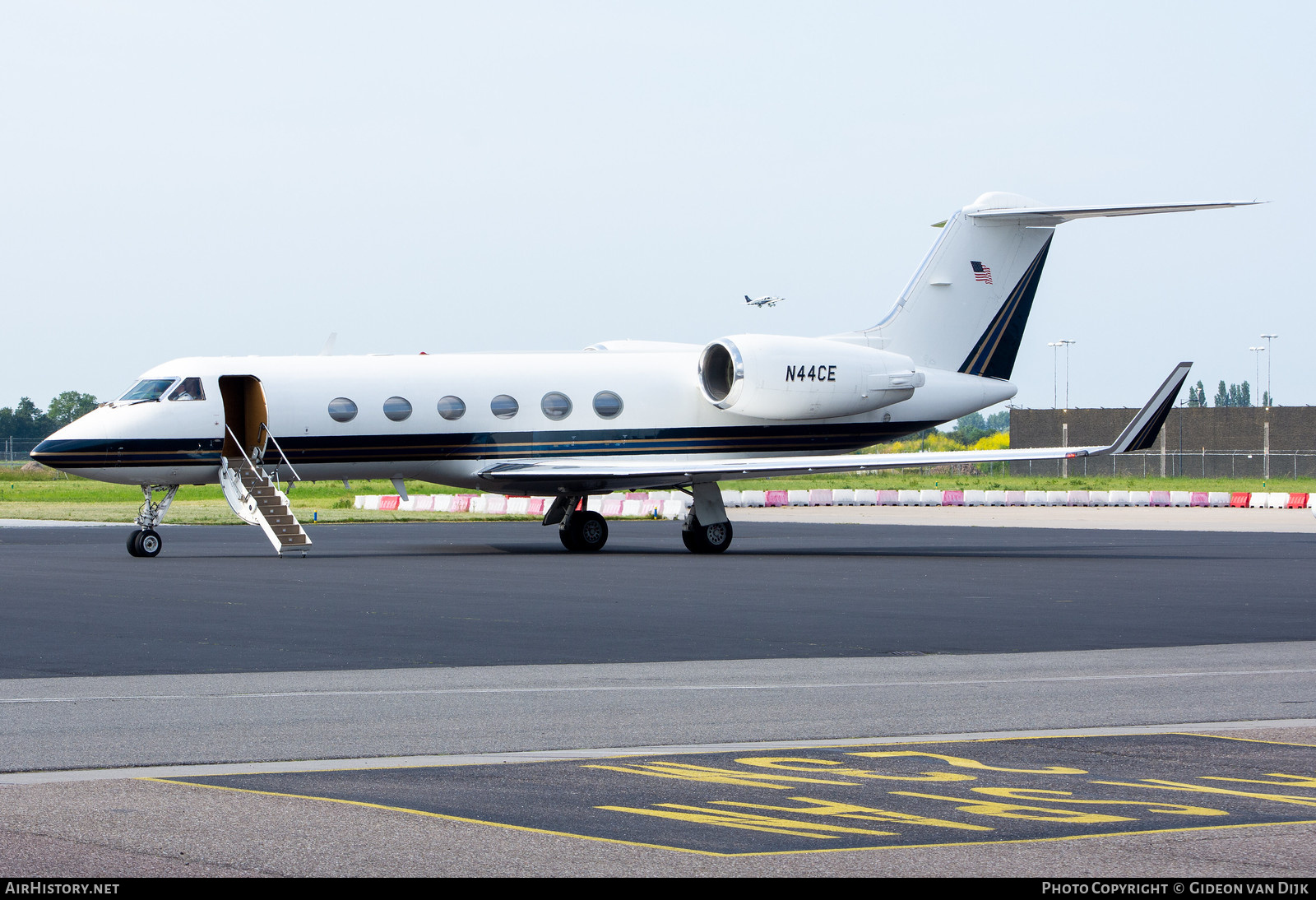 Aircraft Photo of N44CE | Gulfstream Aerospace G-IV Gulfstream IV | AirHistory.net #779411