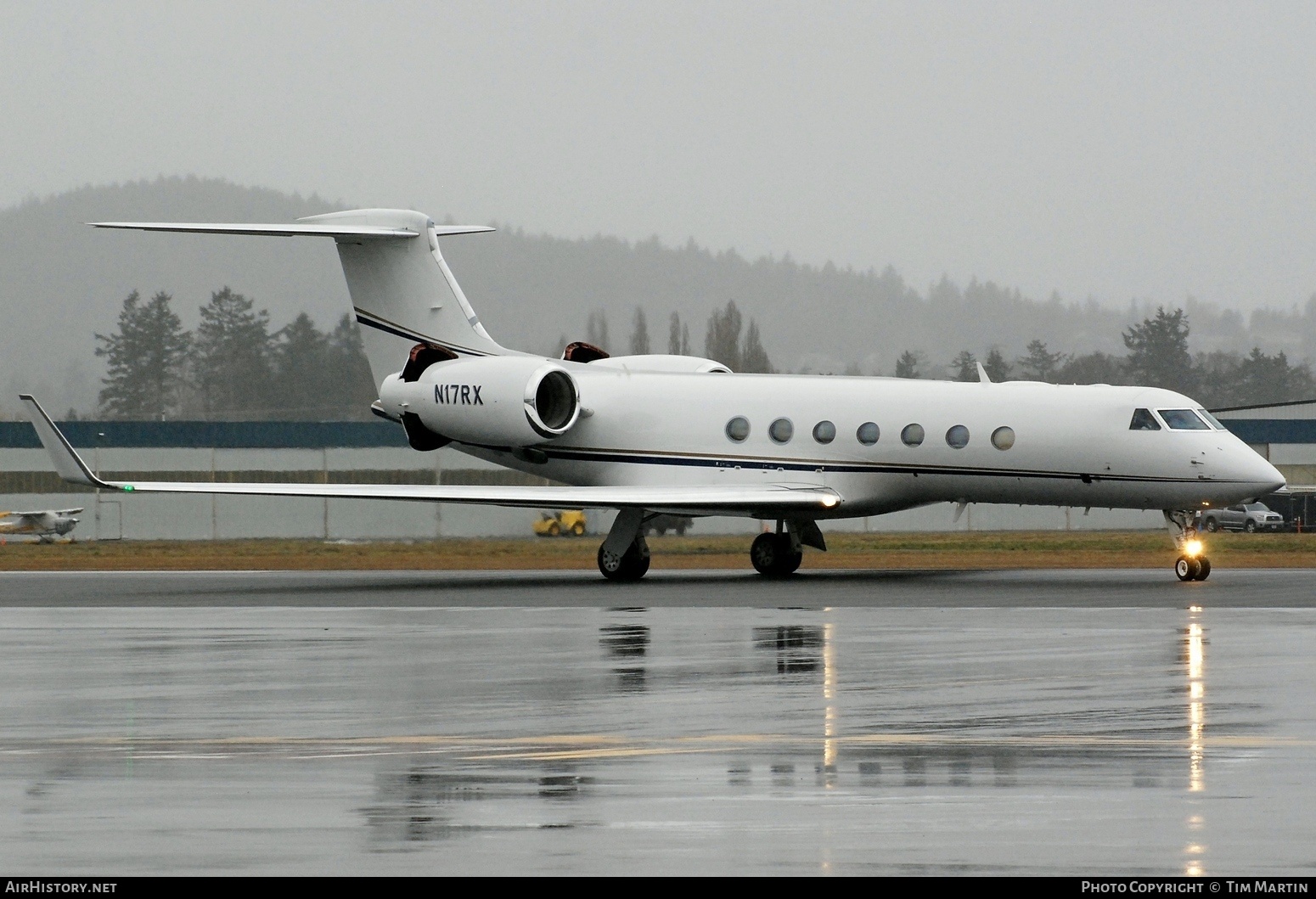 Aircraft Photo of N17RX | Gulfstream Aerospace G-V-SP Gulfstream G550 | AirHistory.net #779430