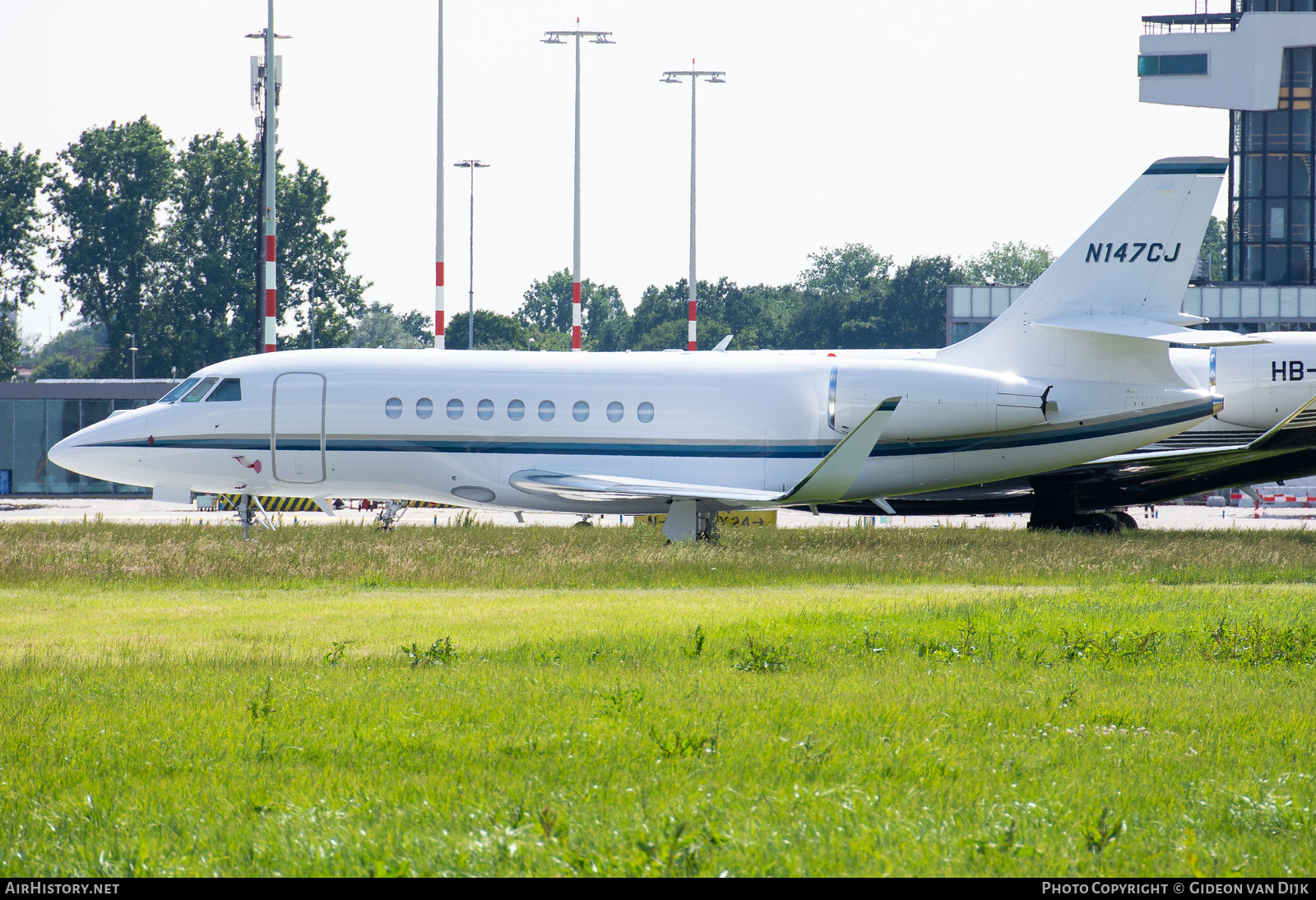 Aircraft Photo of N147CJ | Dassault Falcon 2000LX | AirHistory.net #779445