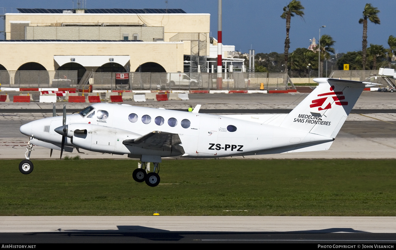 Aircraft Photo of ZS-PPZ | Beech 200 Super King Air | Médecins Sans Frontières | AirHistory.net #779497