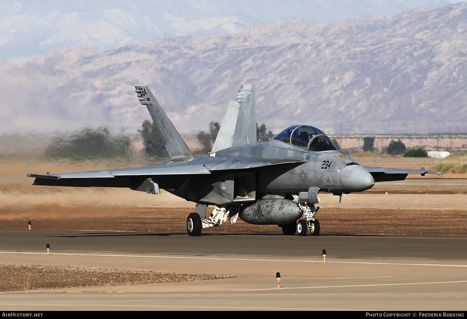 Aircraft Photo of 166674 | McDonnell Douglas F/A-18F Super Hornet | USA - Navy | AirHistory.net #779554