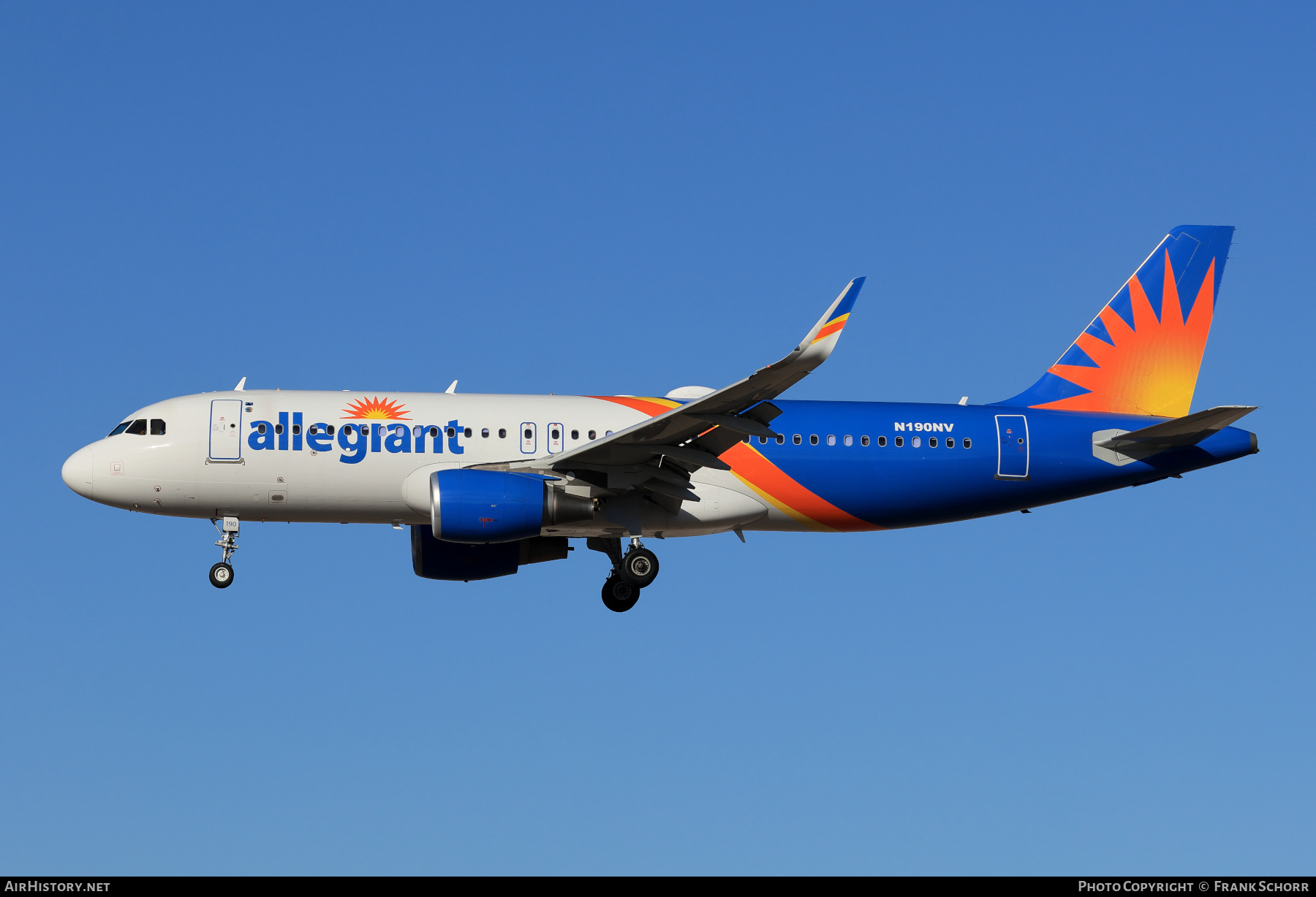 Aircraft Photo of N190NV | Airbus A320-214 | Allegiant Air | AirHistory.net #779623