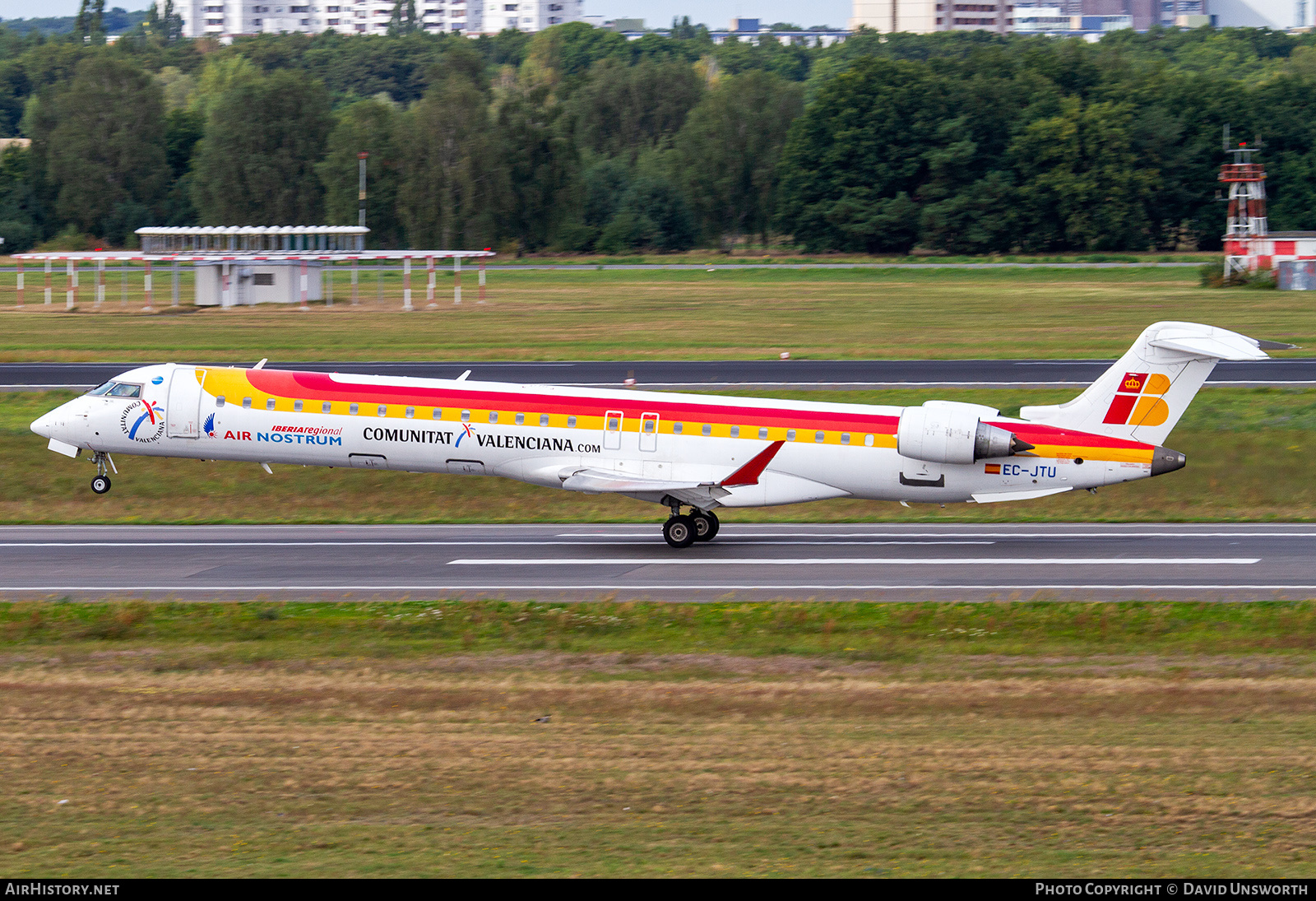 Aircraft Photo of EC-JTU | Bombardier CRJ-900ER (CL-600-2D24) | Iberia Regional | AirHistory.net #779649