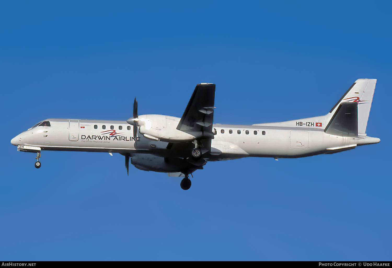 Aircraft Photo of HB-IZH | Saab 2000 | Darwin Airline | AirHistory.net #779674