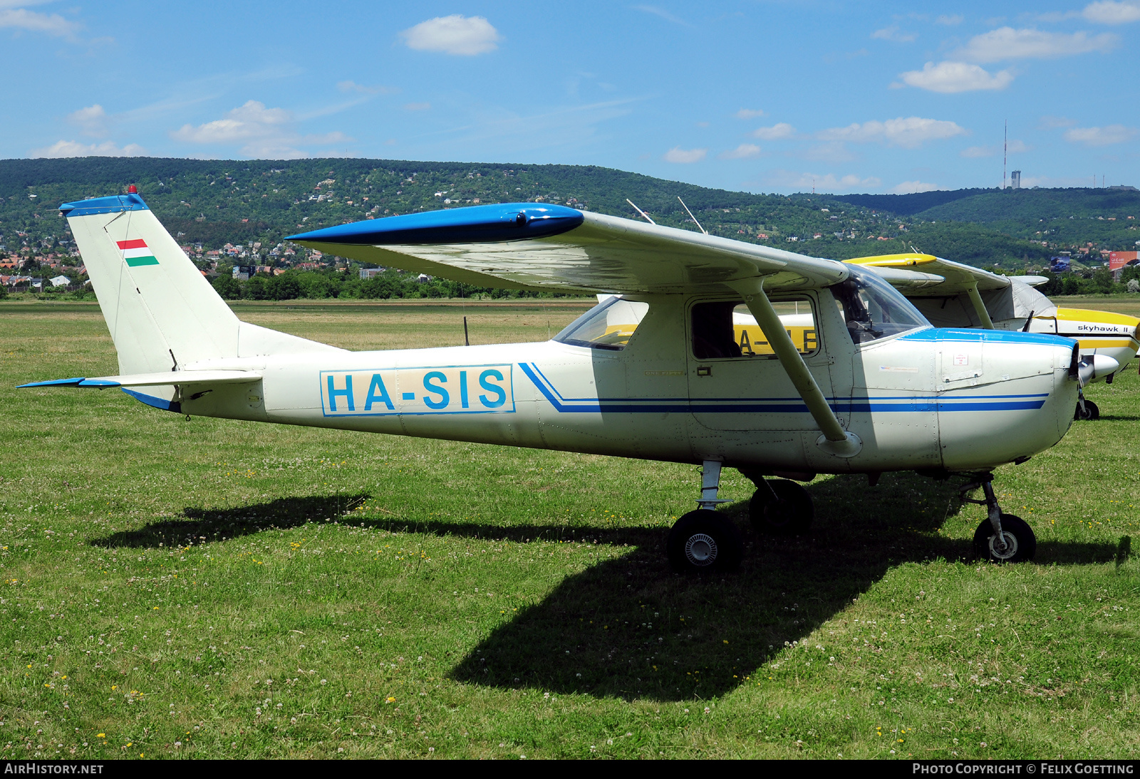 Aircraft Photo of HA-SIS | Reims F150J | AirHistory.net #779707