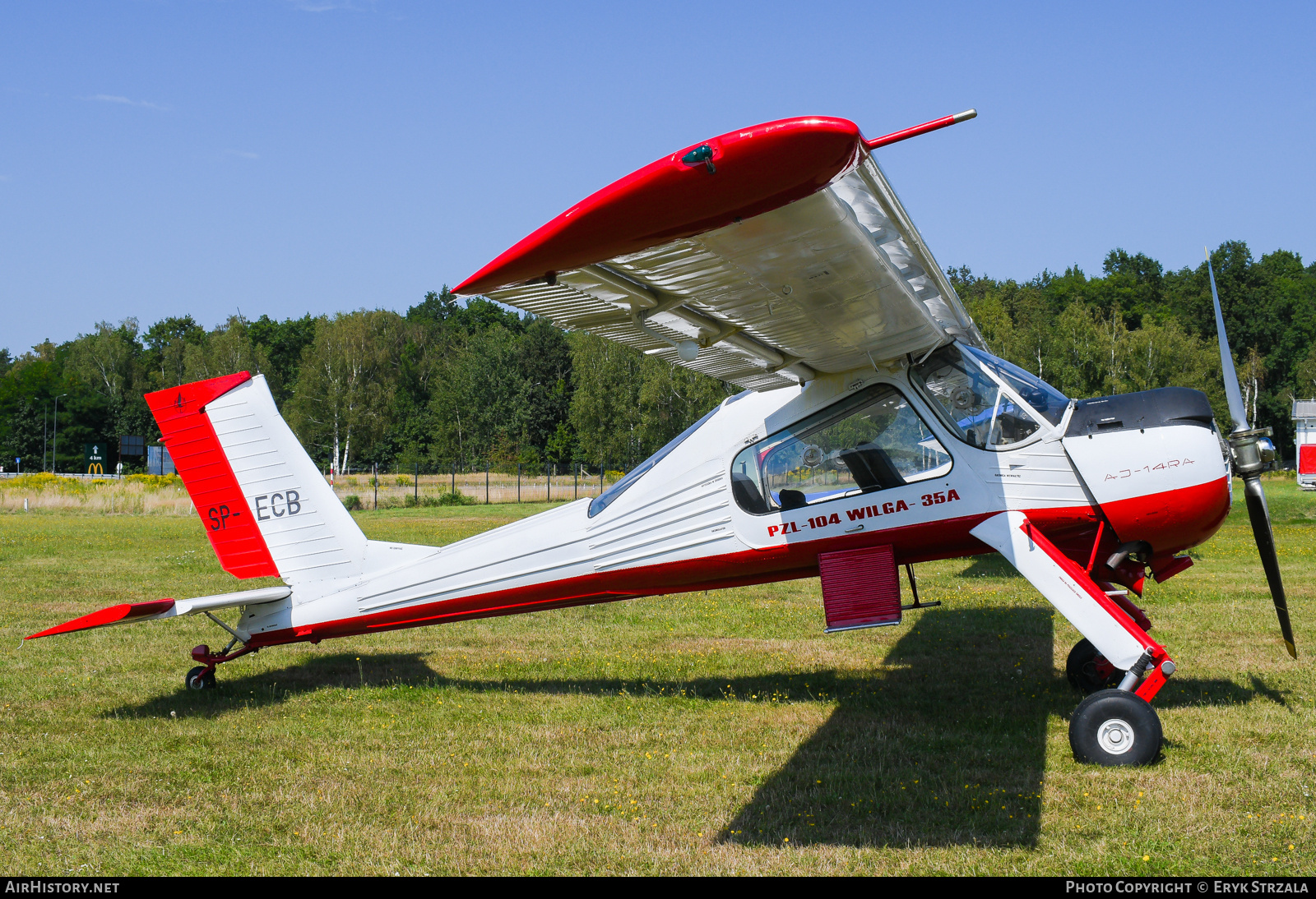 Aircraft Photo of SP-ECB | PZL-Okecie PZL-104 Wilga 35A | AirHistory.net #780017