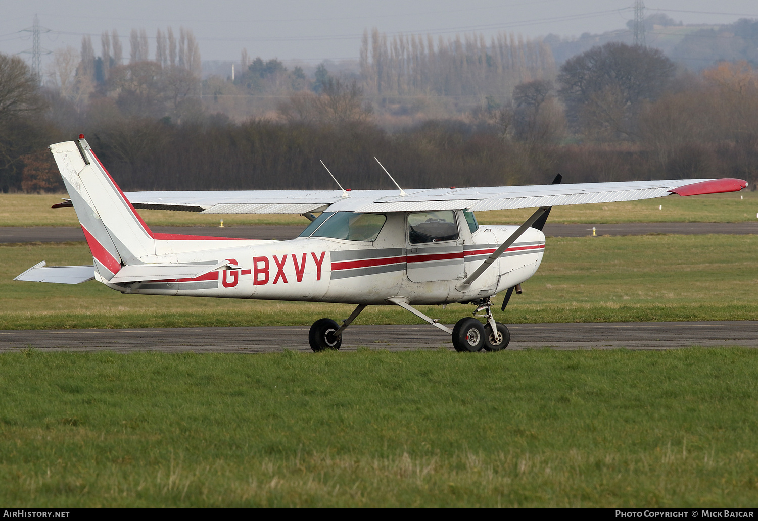 Aircraft Photo of G-BXVY | Cessna 152 | AirHistory.net #780138