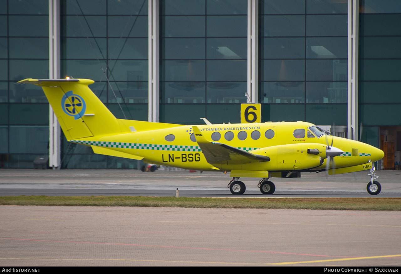 Aircraft Photo of LN-BSG | Beechcraft 250 King Air (200GT) | Luftambulansetjenesten | AirHistory.net #780143