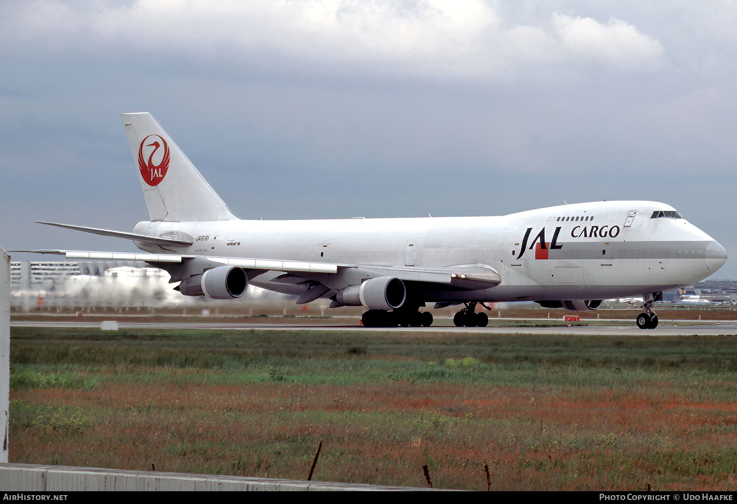 Aircraft Photo of JA8161 | Boeing 747-246B(SF) | Japan Airlines - JAL Cargo | AirHistory.net #780159