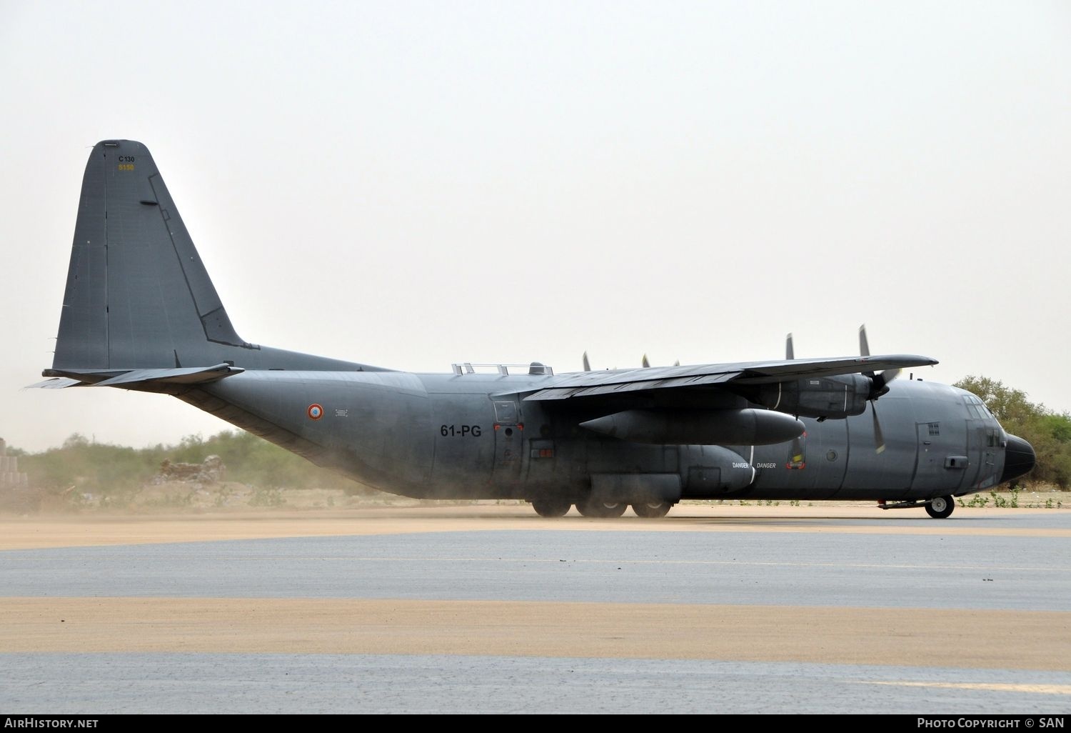 Aircraft Photo of 5150 | Lockheed C-130H-30 Hercules (L-382) | France - Air Force | AirHistory.net #780374