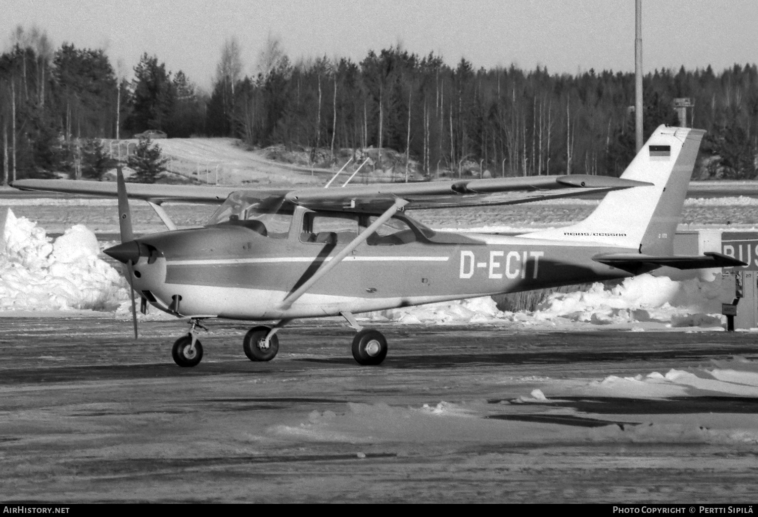 Aircraft Photo of D-ECIT | Reims F172H | AirHistory.net #780380