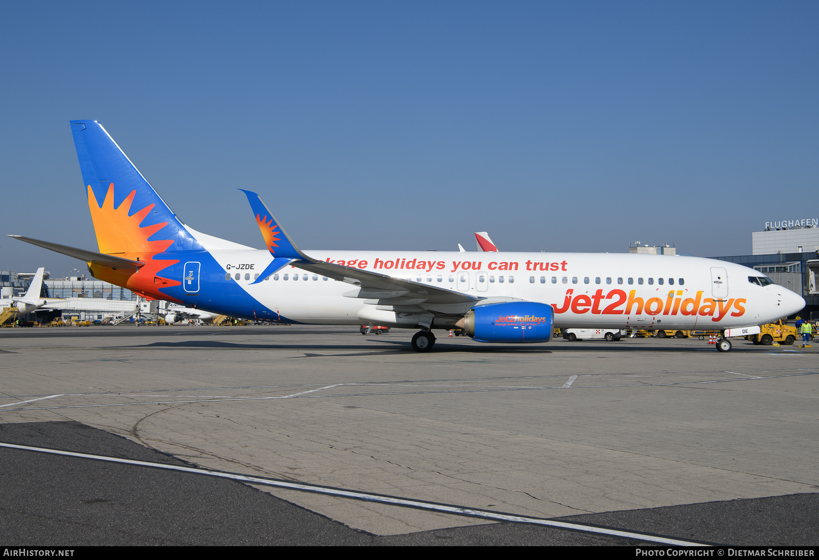 Aircraft Photo of G-JZDE | Boeing 737-8H6 | Jet2 Holidays | AirHistory.net #780408