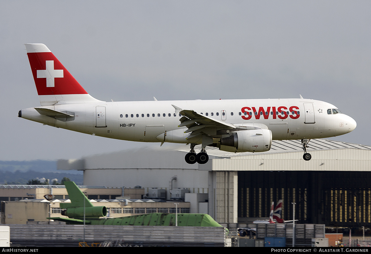Aircraft Photo of HB-IPY | Airbus A319-112 | Swiss International Air Lines | AirHistory.net #780606