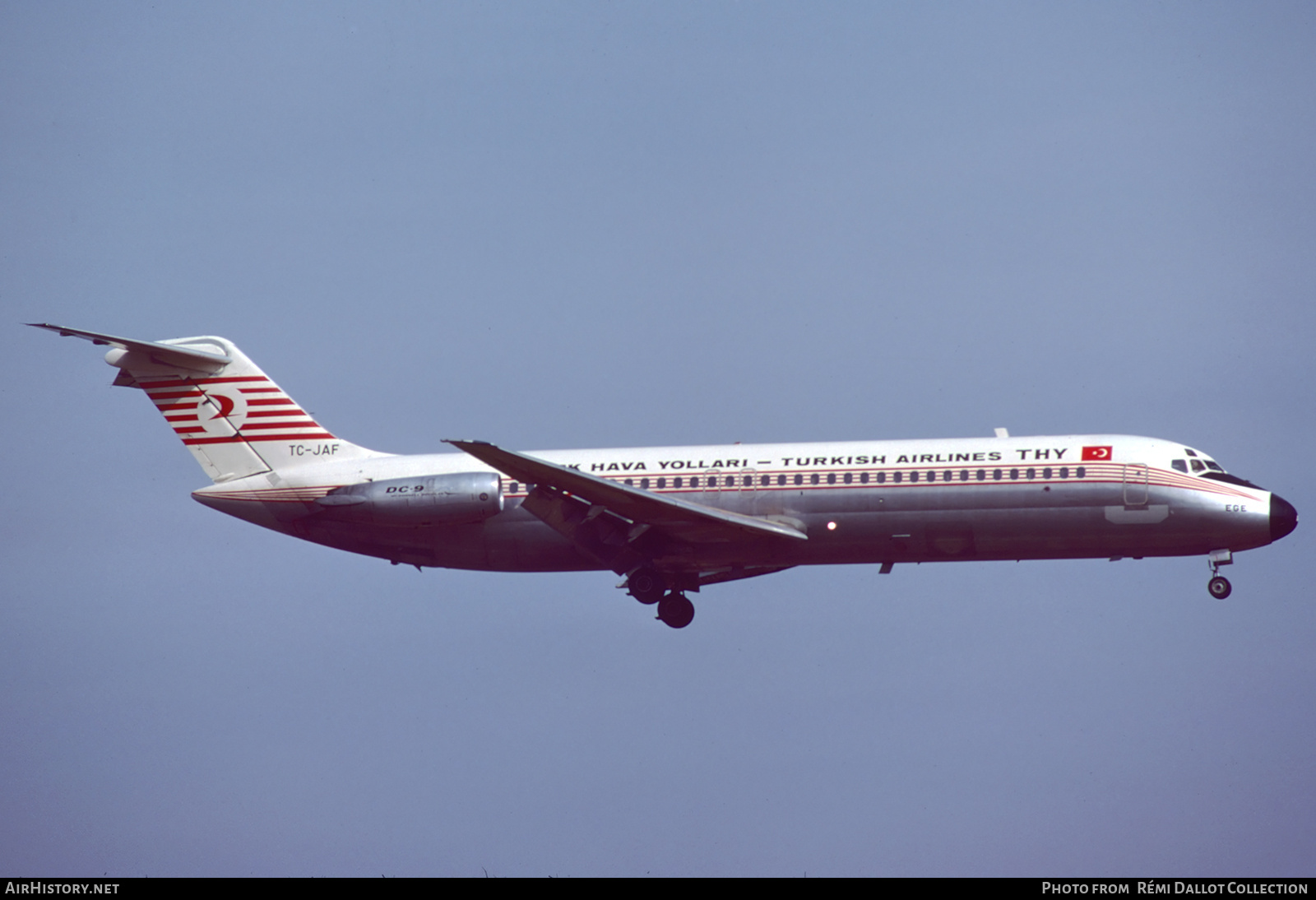 Aircraft Photo of TC-JAF | McDonnell Douglas DC-9-32 | Turkish Airlines | AirHistory.net #780681