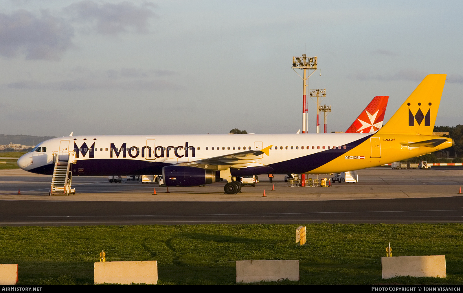 Aircraft Photo of OE-IGB | Airbus A321-231 | Monarch Airlines | AirHistory.net #780700