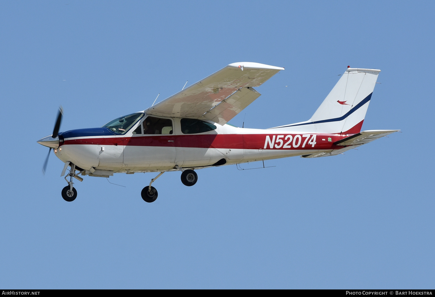 Aircraft Photo of N52074 | Cessna 177RG Cardinal RG | AirHistory.net #780734