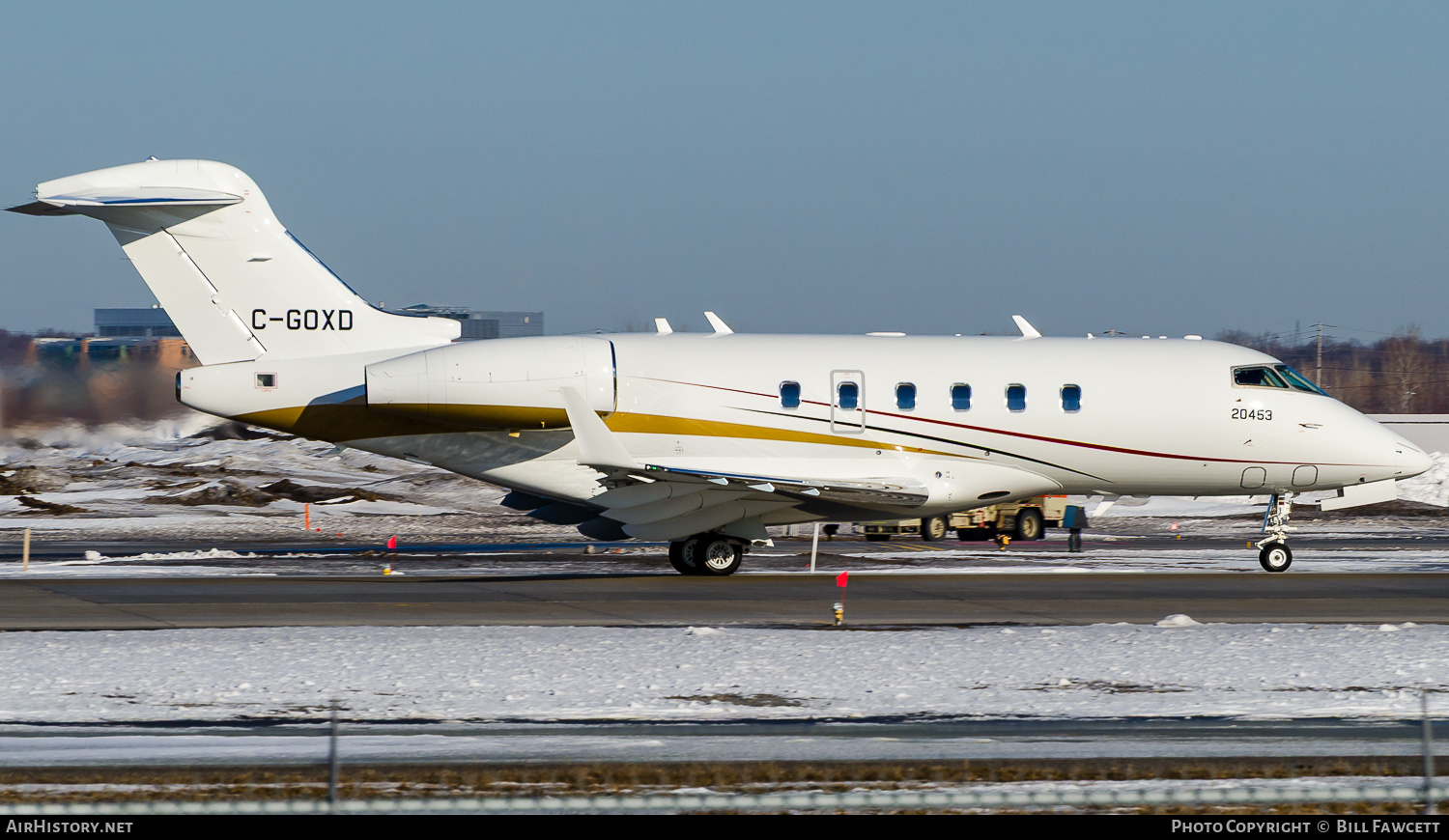 Aircraft Photo of C-GOXD | Bombardier Challenger 300 (BD-100-1A10) | AirHistory.net #780776