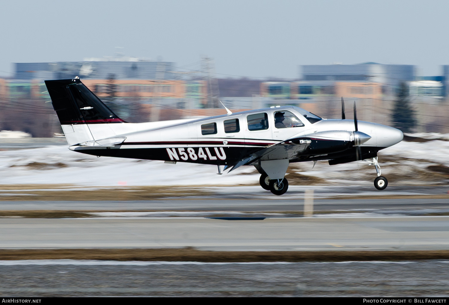Aircraft Photo of N584LU | Hawker Beechcraft G58 Baron | AirHistory.net #780797