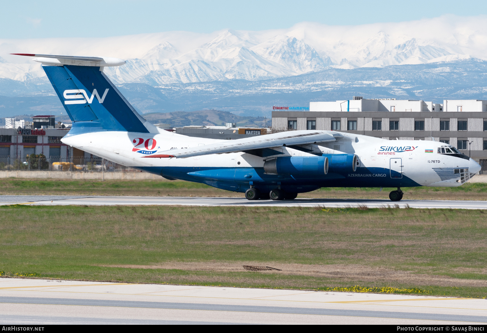 Aircraft Photo of 4K-AZ41 | Ilyushin Il-76TD | SilkWay Azerbaijan Cargo | AirHistory.net #780877