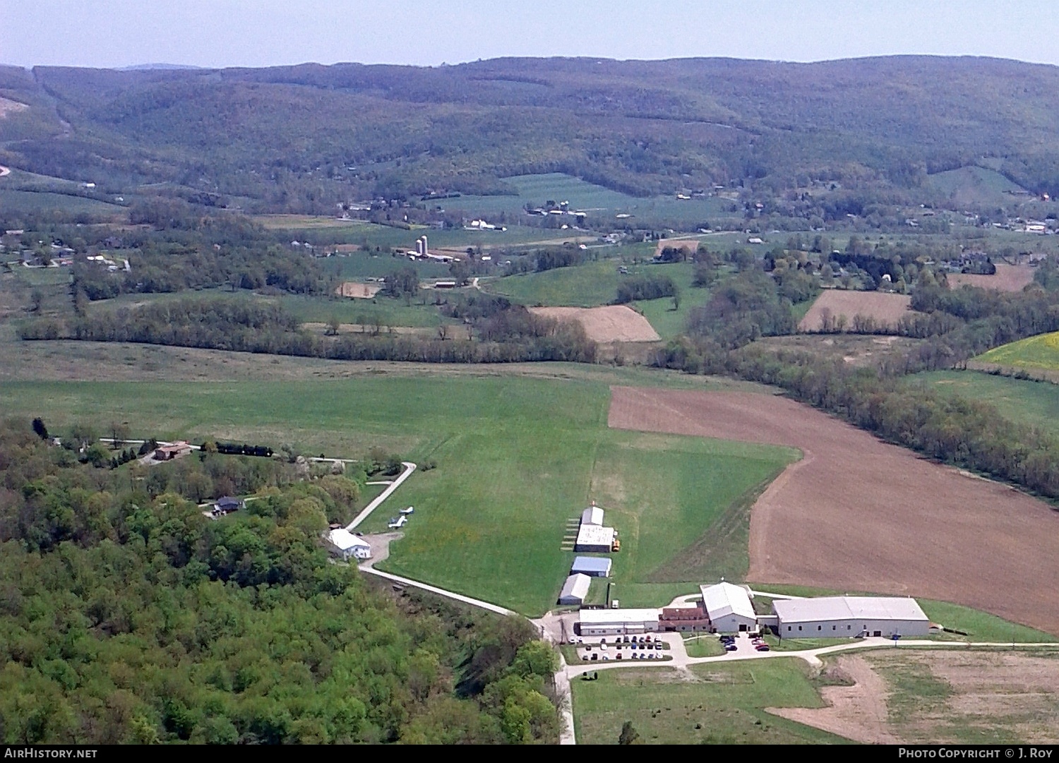Airport photo of Mount Pleasant - Mount Pleasant/Scottdale Airport (P45) in Pennsylvania, United States | AirHistory.net #780934