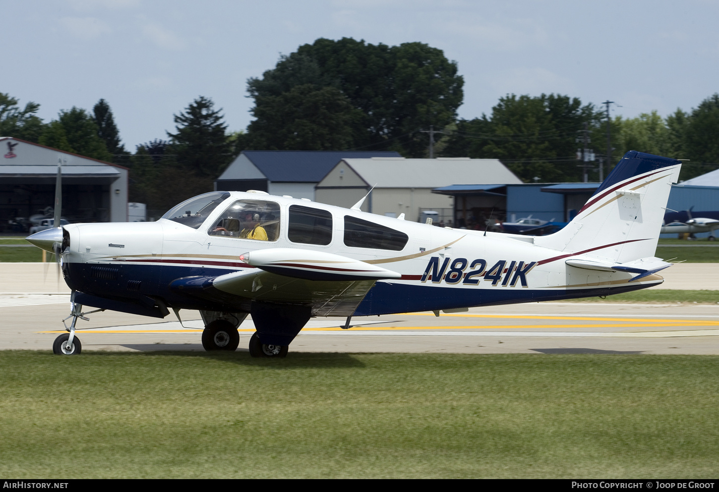 Aircraft Photo of N8241K | Beech F33A Bonanza | AirHistory.net #780941