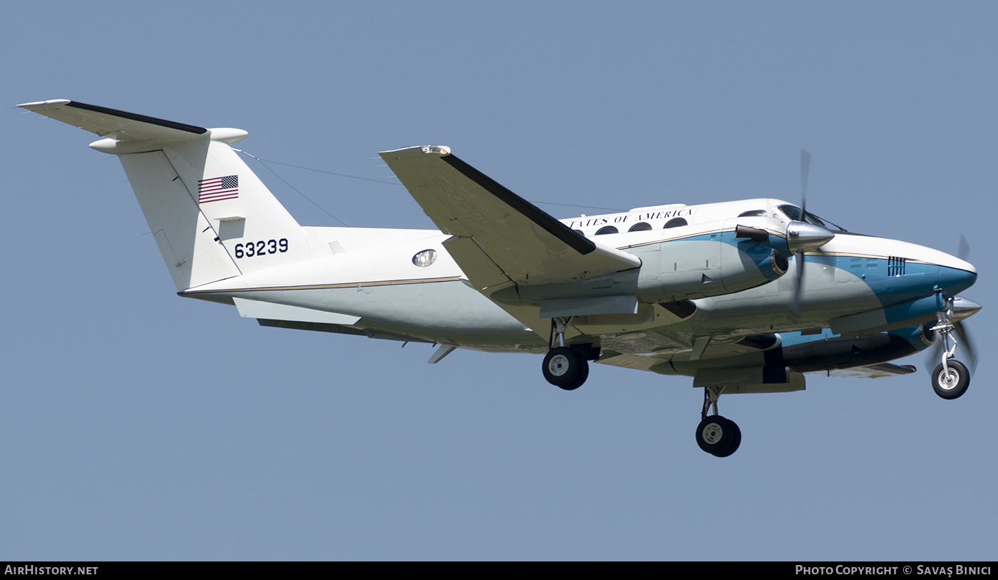 Aircraft Photo of 76-3239 / 63239 | Beech C-12C Huron | USA - Air Force | AirHistory.net #780968
