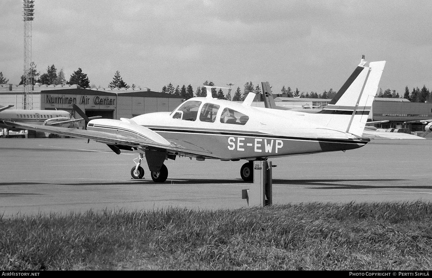 Aircraft Photo of SE-EWP | Beech C55 Baron (95-C55) | AirHistory.net #781114