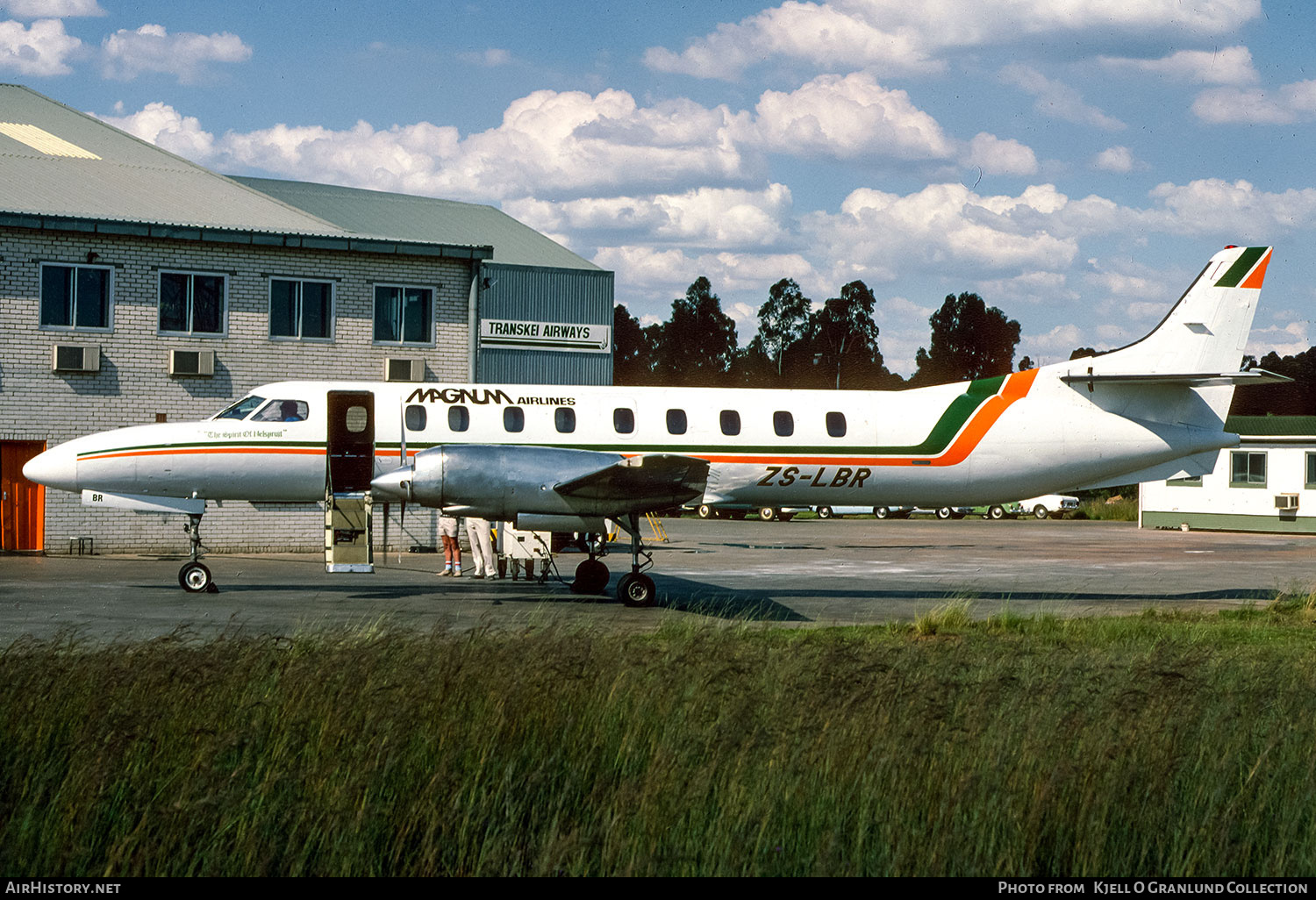 Aircraft Photo of ZS-LBR | Swearingen SA-226TC Metro II | Magnum Airlines | AirHistory.net #781137