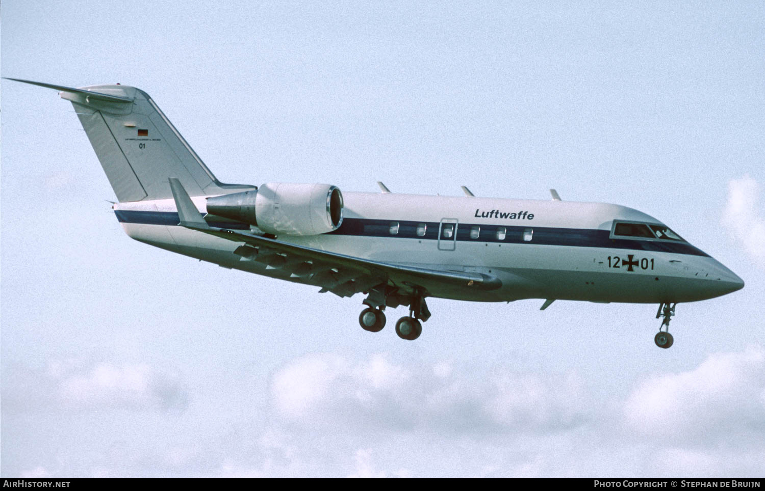 Aircraft Photo of 1201 | Canadair Challenger 601 (CL-600-2A12) | Germany - Air Force | AirHistory.net #781162