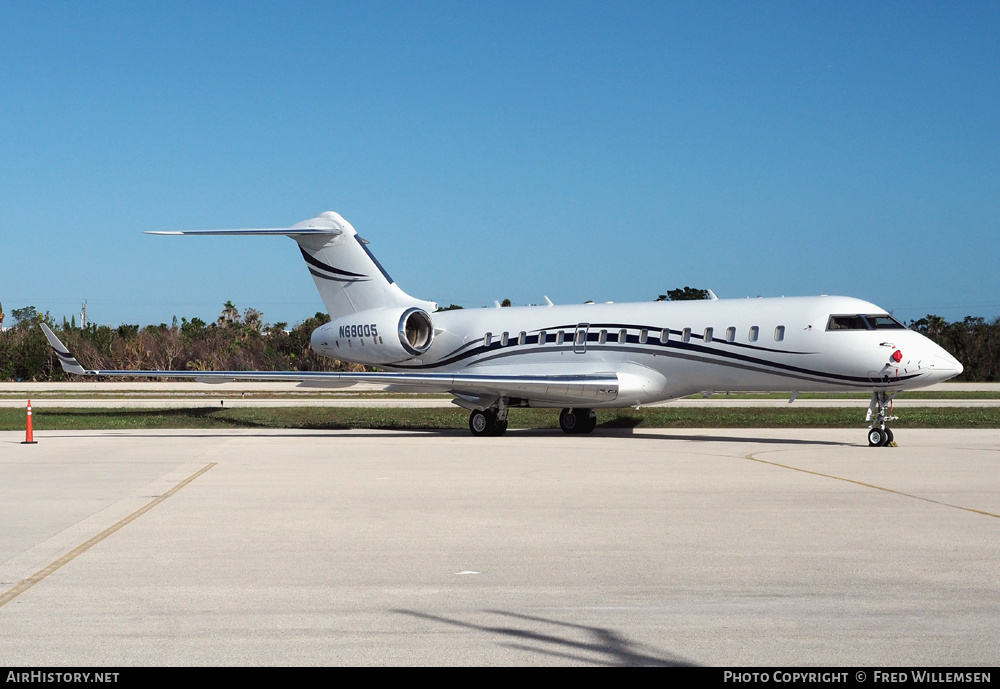 Aircraft Photo of N68005 | Bombardier Global Express (BD-700-1A10) | AirHistory.net #781236