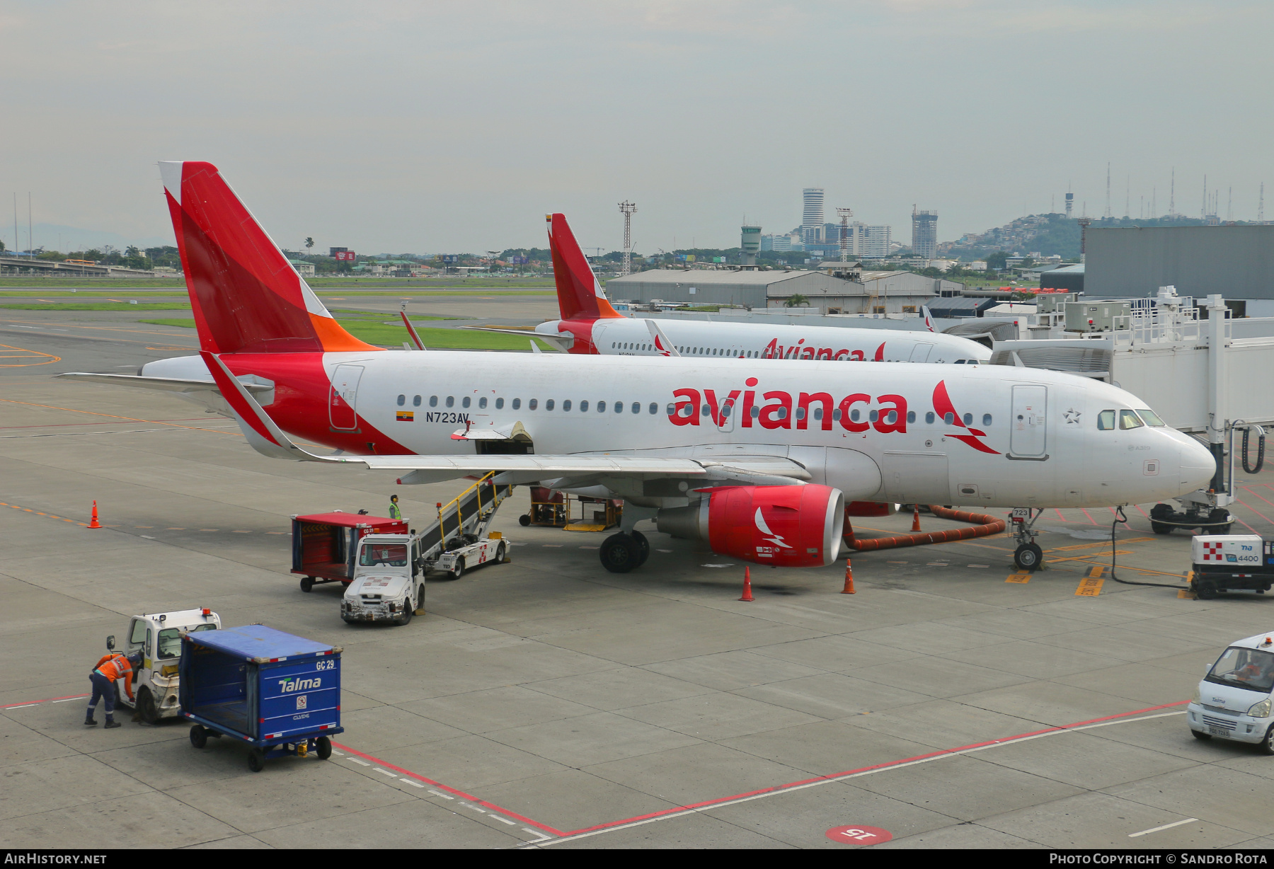 Aircraft Photo of N723AV | Airbus A319-115 | Avianca | AirHistory.net #781273