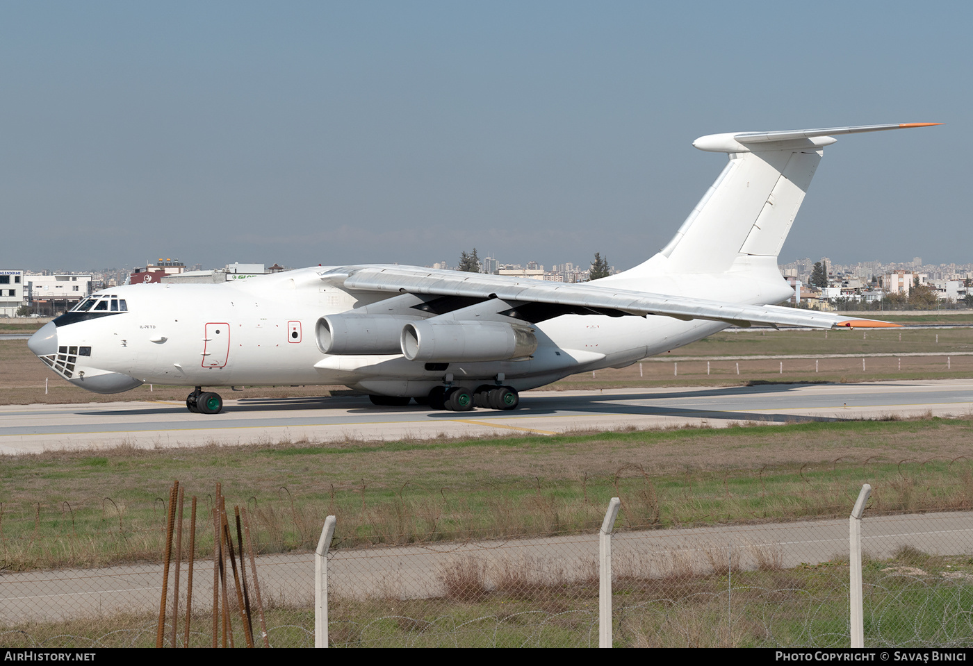 Aircraft Photo of UR-FSE | Ilyushin Il-76TD | AirHistory.net #781406