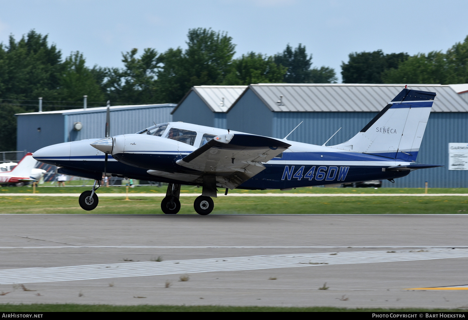 Aircraft Photo of N446DW | Piper PA-34-200T Seneca II | AirHistory.net #781414