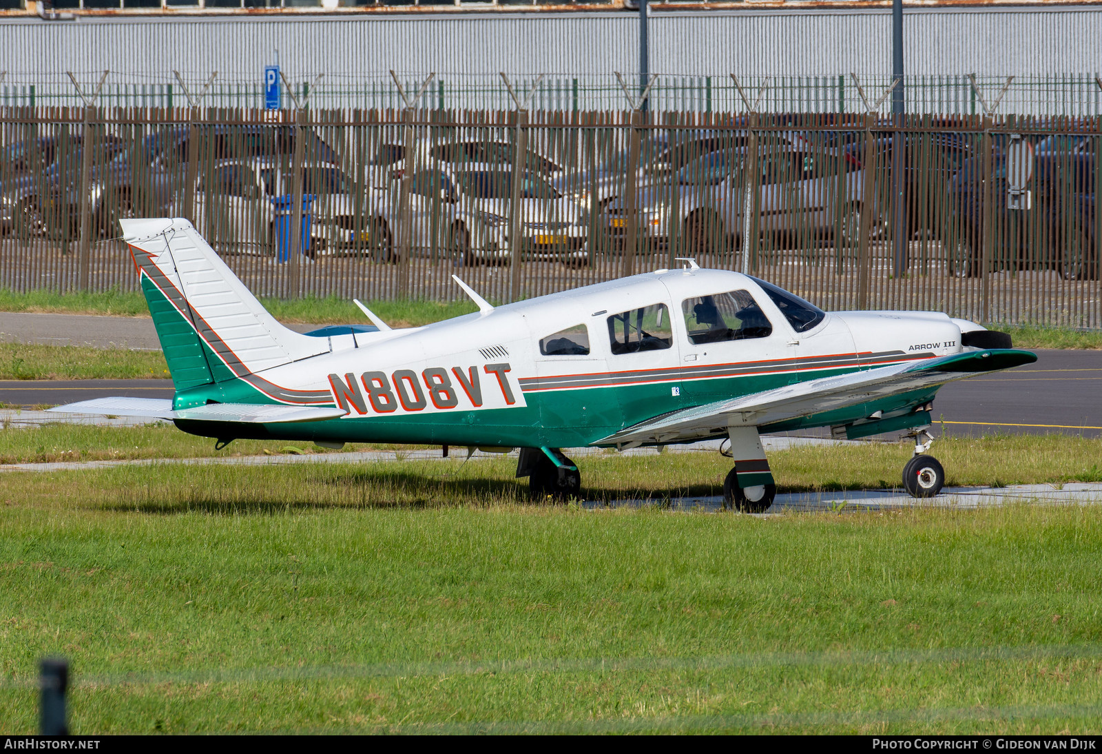 Aircraft Photo of N808VT | Piper PA-28R-201 Cherokee Arrow III | AirHistory.net #781452