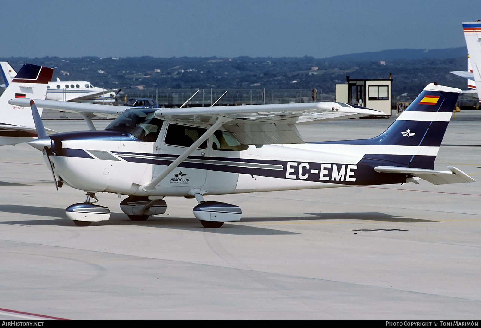 Aircraft Photo of EC-EME | Cessna 172N Skyhawk II | Aeroclub Barcelona-Sabadell | AirHistory.net #781651