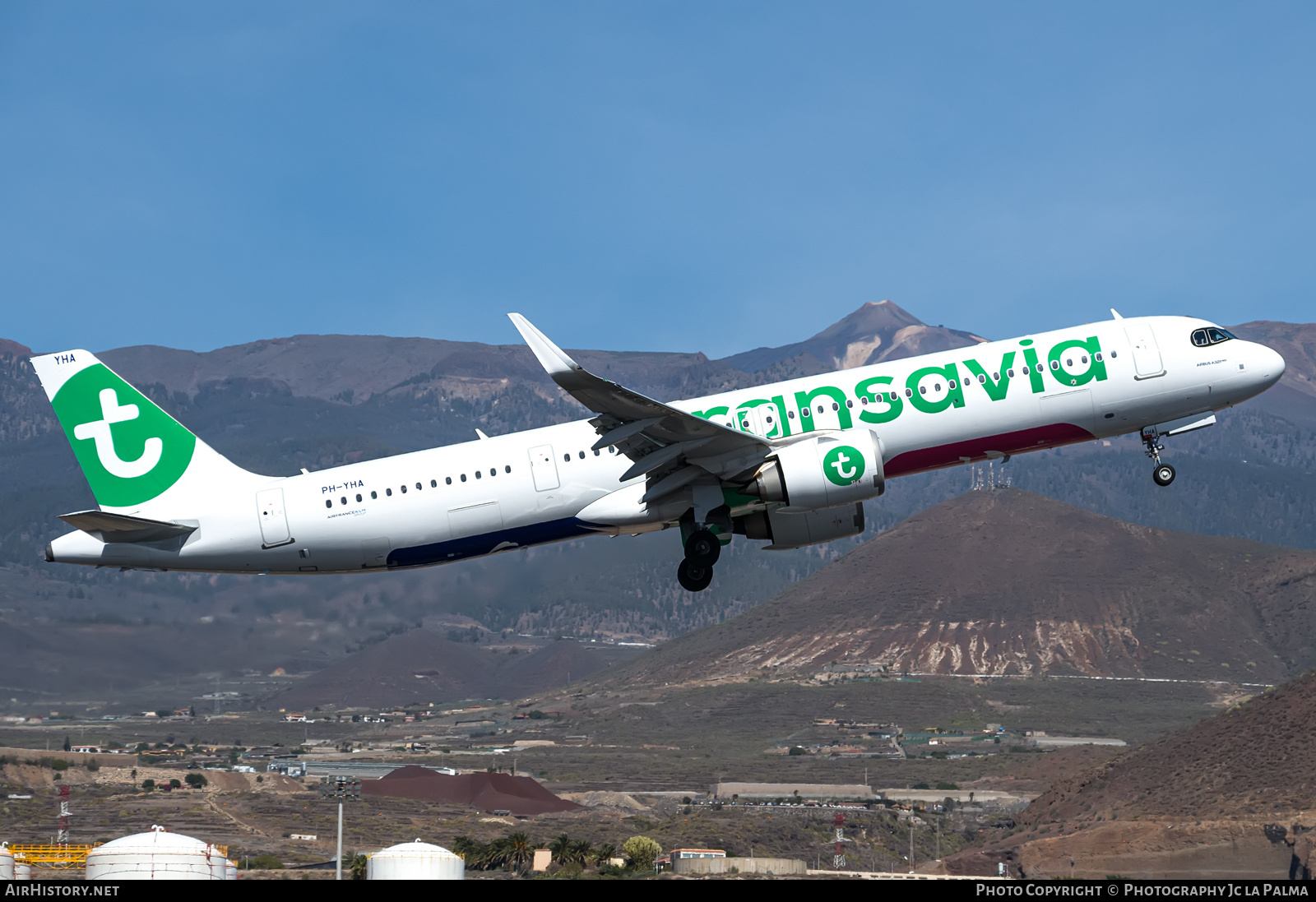 Aircraft Photo of PH-YHA | Airbus A321-252NX | Transavia | AirHistory.net #781685