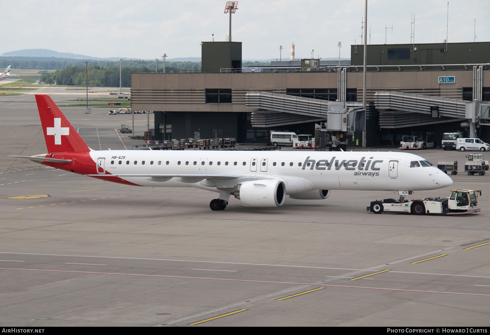 Aircraft Photo of HB-AZK | Embraer 195-E2 (ERJ-190-400) | Helvetic Airways | AirHistory.net #781718