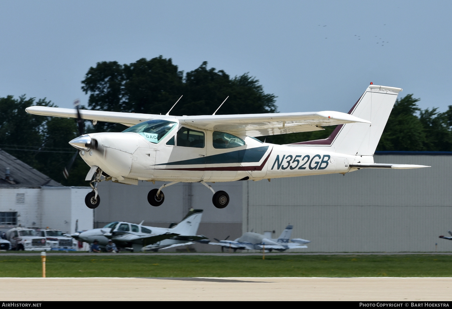 Aircraft Photo of N352GB | Cessna 177RG Cardinal RG | AirHistory.net #781783