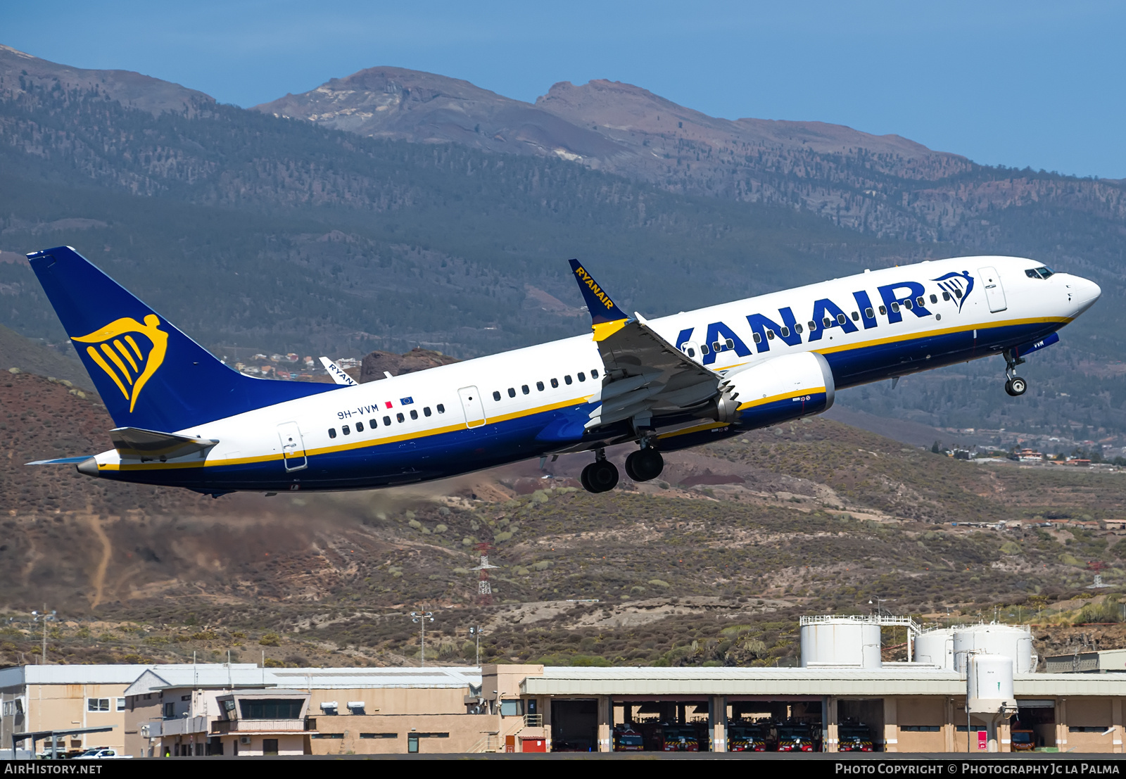 Aircraft Photo of 9H-VVM | Boeing 737-8200 Max 200 | Ryanair | AirHistory.net #781846