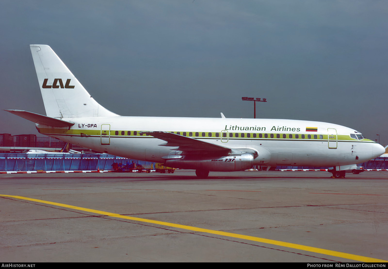 Aircraft Photo of LY-GPA | Boeing 737-2Q8/Adv | Lithuanian Airlines | AirHistory.net #781930