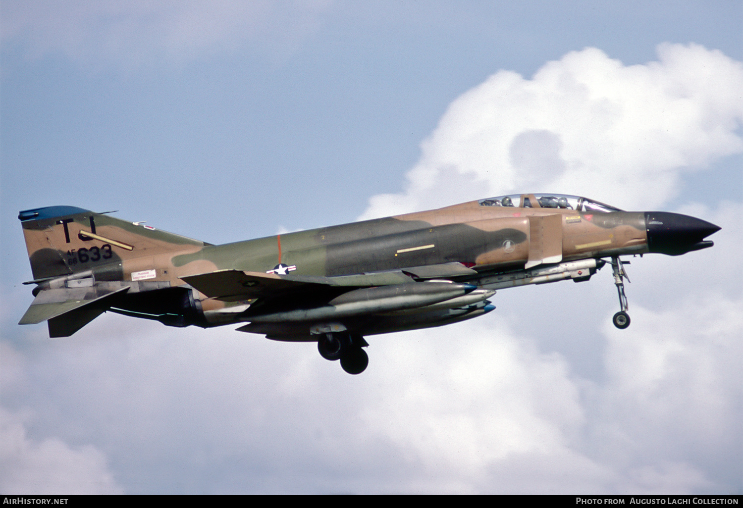 Aircraft Photo of 66-7633 / AF66-633 | McDonnell F-4D Phantom II | USA - Air Force | AirHistory.net #781982