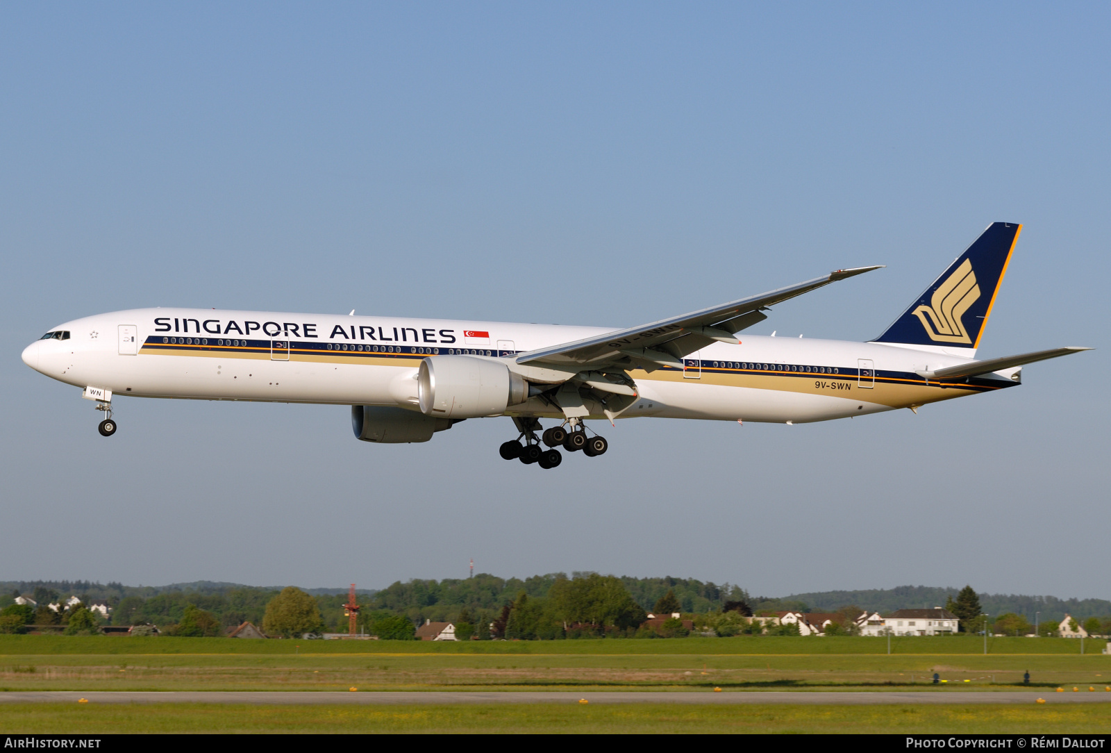 Aircraft Photo of 9V-SWN | Boeing 777-312/ER | Singapore Airlines | AirHistory.net #782020