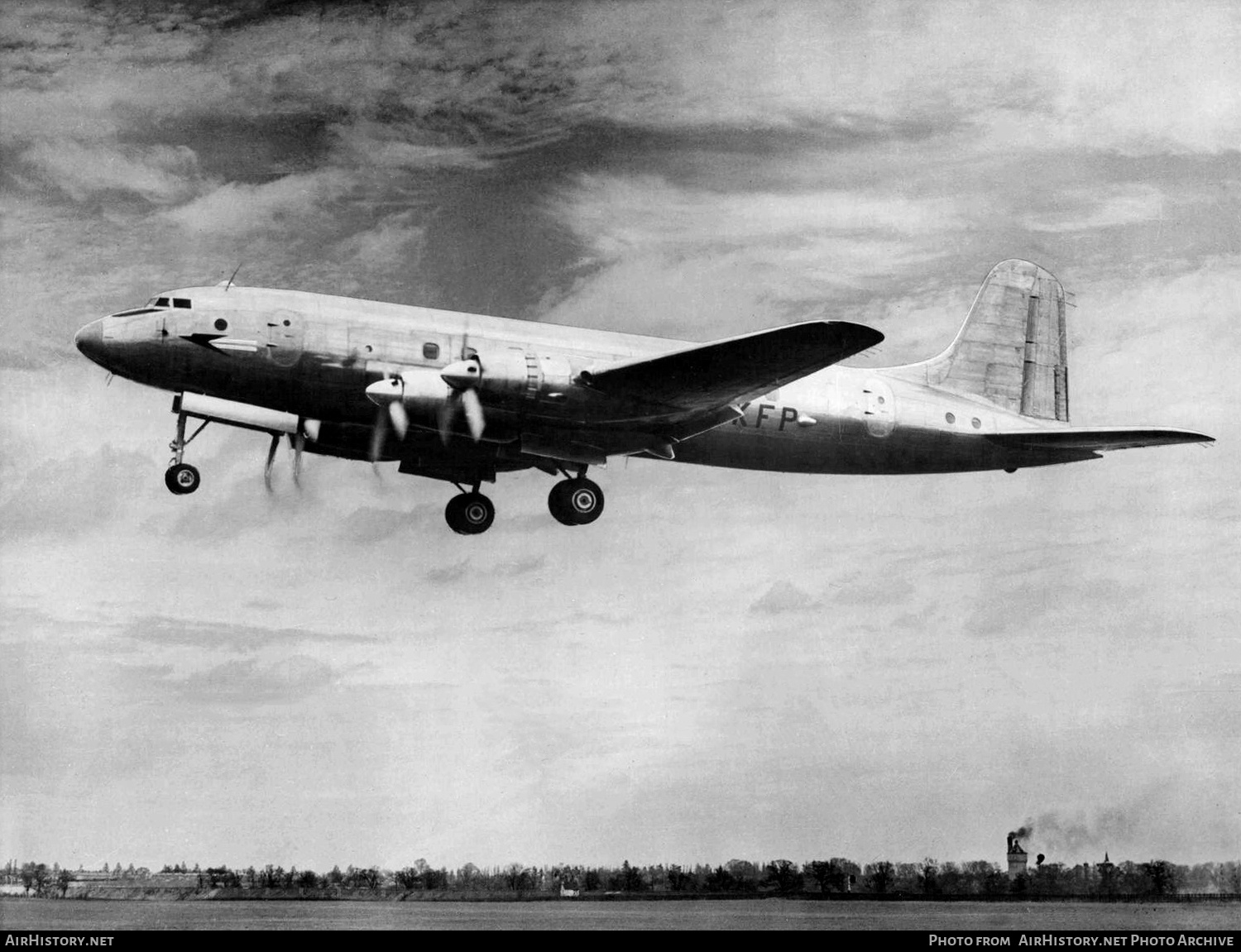 Aircraft Photo of G-AKFP | Handley Page HP-81 Hermes 4 | BOAC - British Overseas Airways Corporation | AirHistory.net #782038