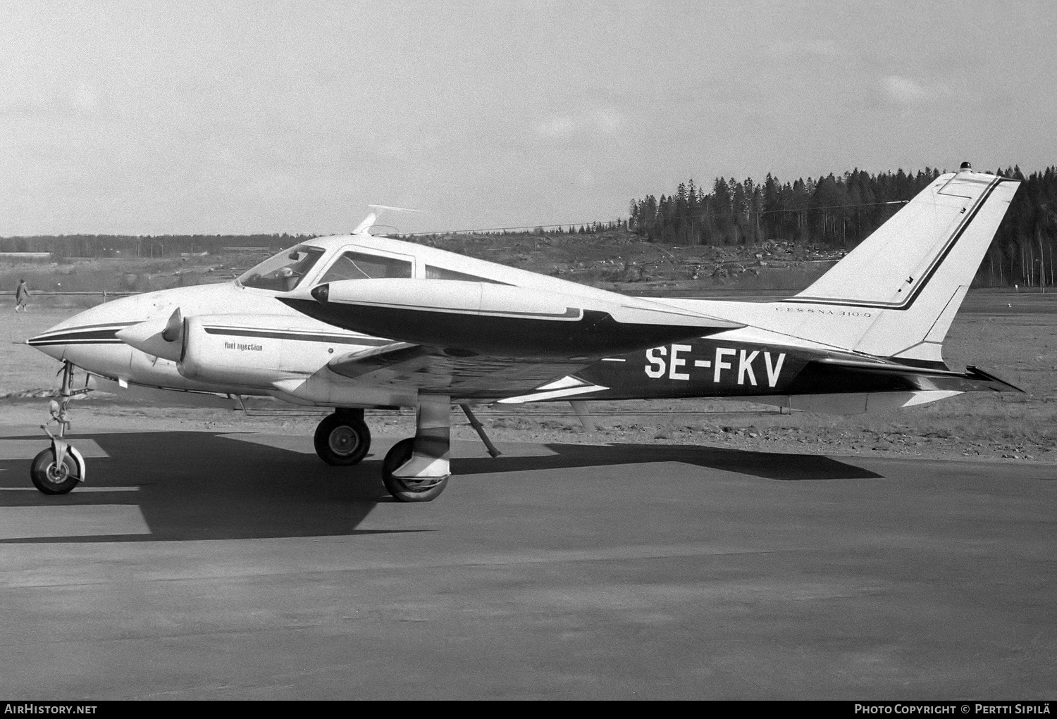 Aircraft Photo of SE-FKV | Cessna 310Q | AirHistory.net #782091