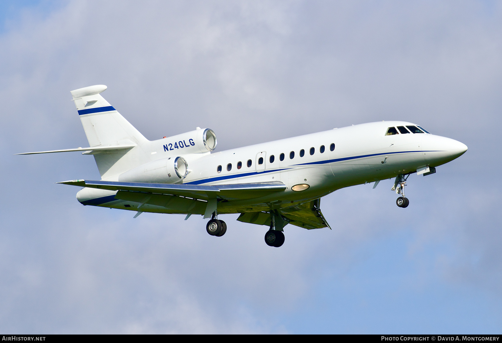 Aircraft Photo of N240LG | Dassault Falcon 900EX | AirHistory.net #782254