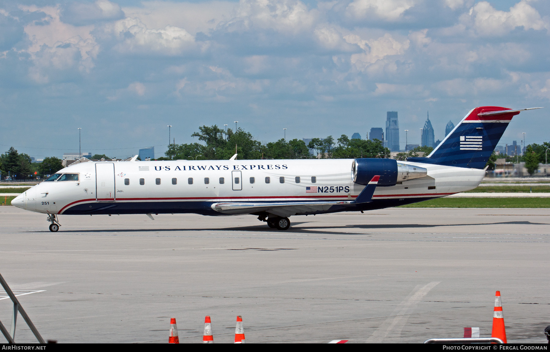 Aircraft Photo of N251PS | Bombardier CRJ-200LR (CL-600-2B19) | US Airways Express | AirHistory.net #782275